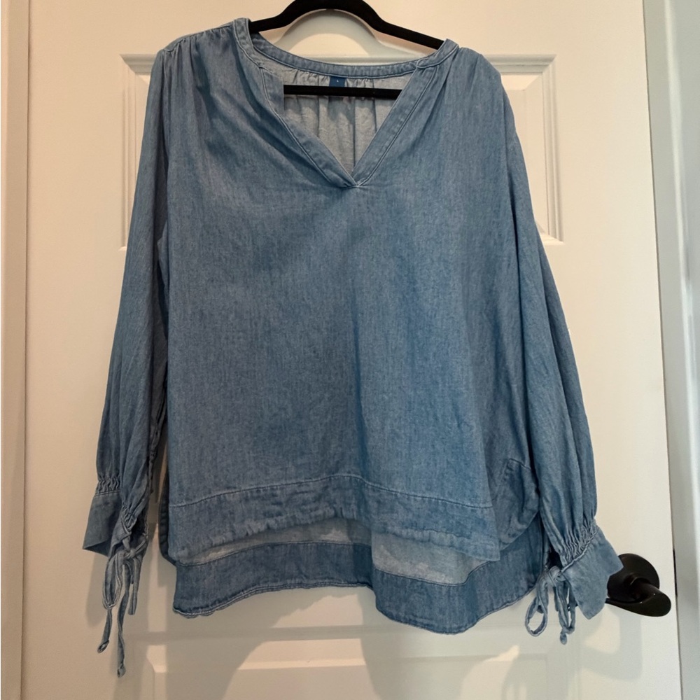 Old Navy Chambray V-Neck Blouse